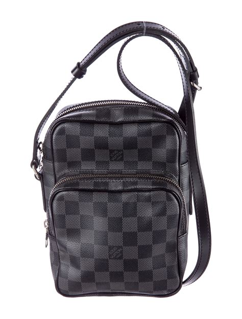 louis vuitton crossbody bag men's|louis vuitton body bag men.